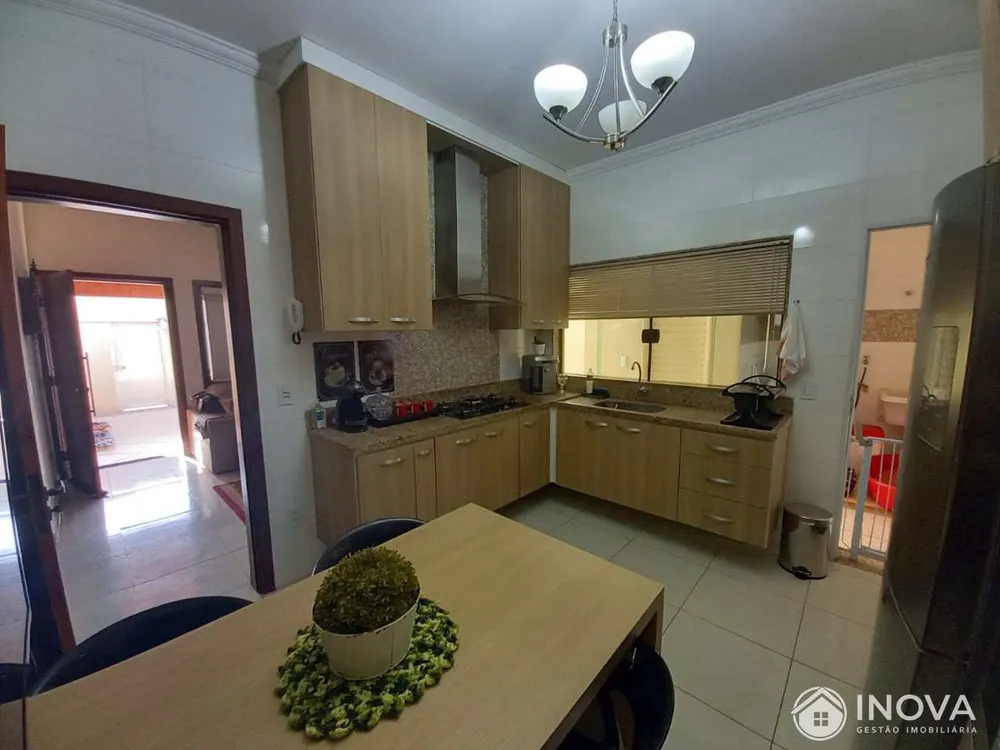 Casa, 2 quartos, 190 m² - Foto 7