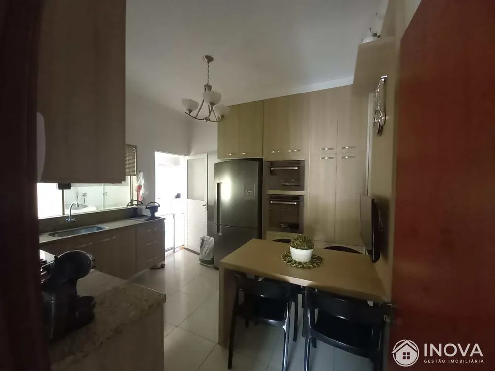 Casa, 2 quartos, 190 m² - Foto 8