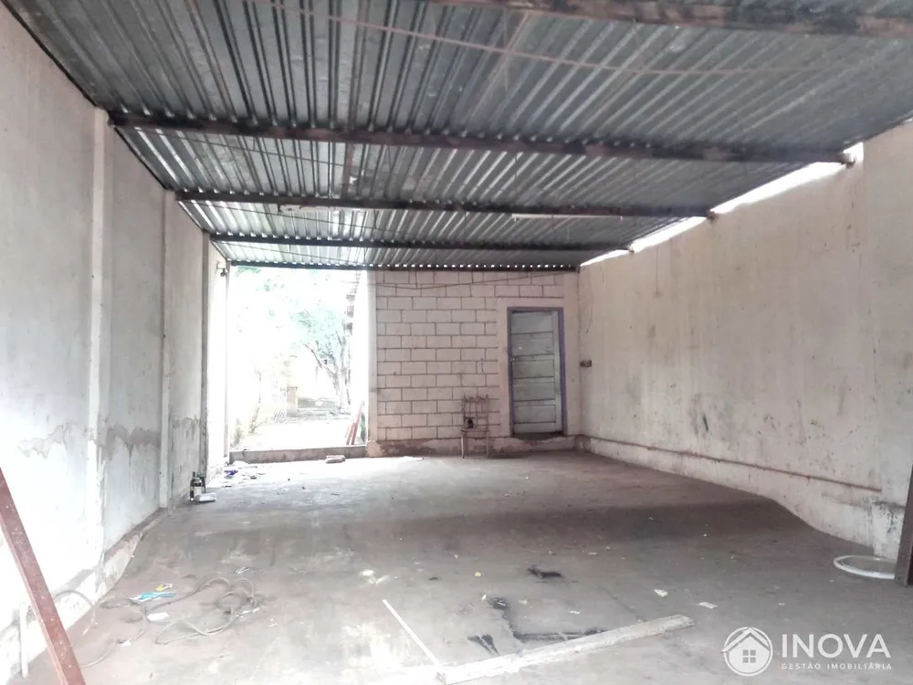 Casa, 4 quartos, 185 m² - Foto 2