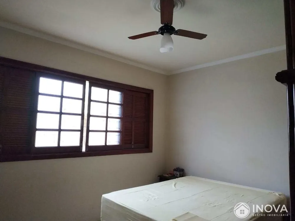 Casa, 4 quartos, 200 m² - Foto 6