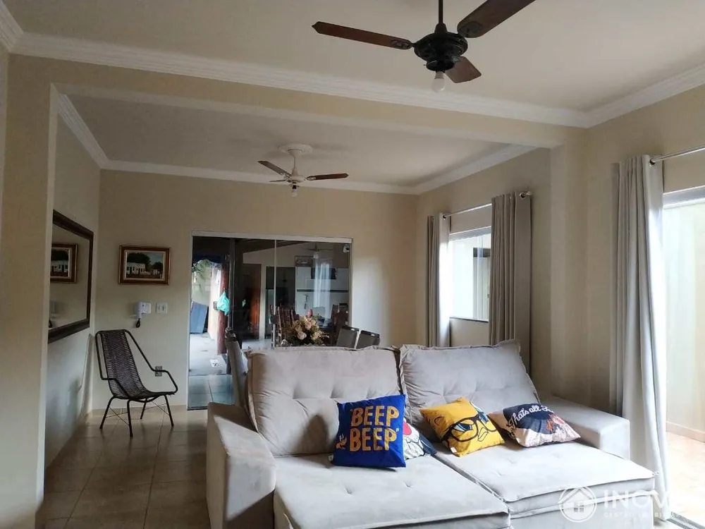 Casa, 4 quartos, 200 m² - Foto 7