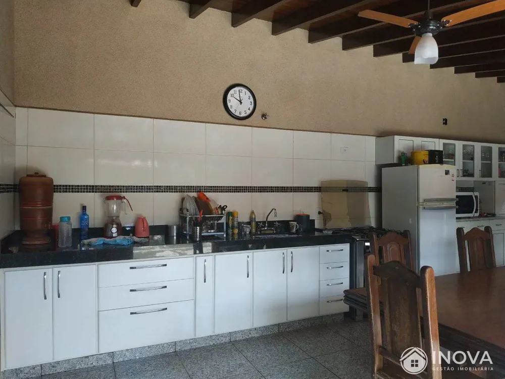 Casa, 4 quartos, 200 m² - Foto 10