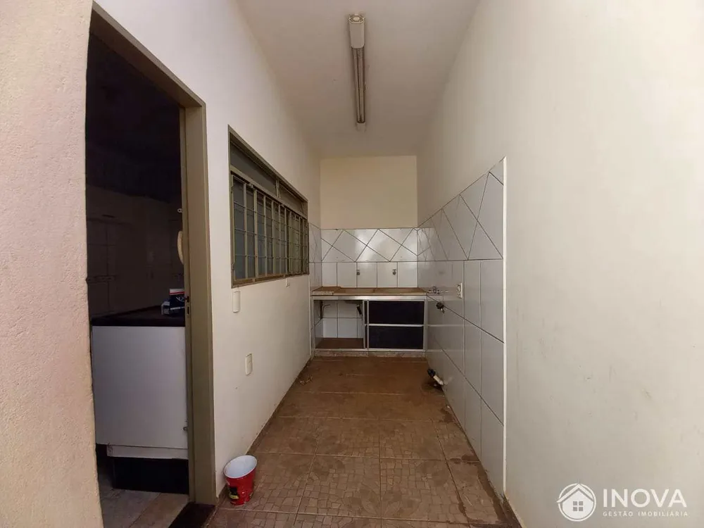 Sobrado, 2 quartos, 331 m² - Foto 12