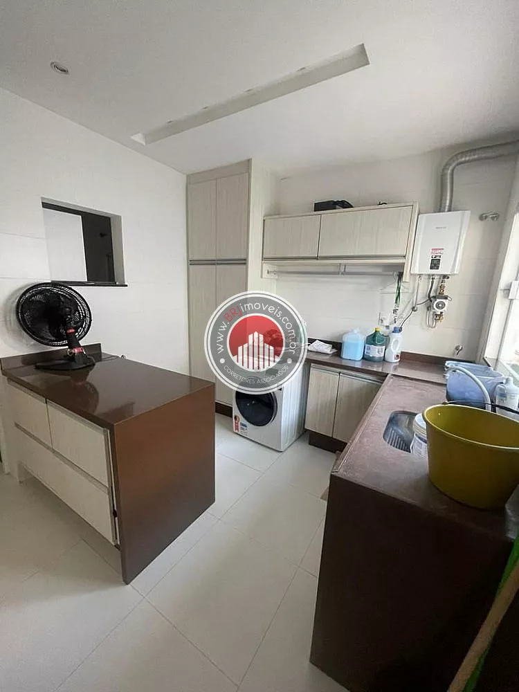 Casa, 6 quartos, 1250 m² - Foto 4
