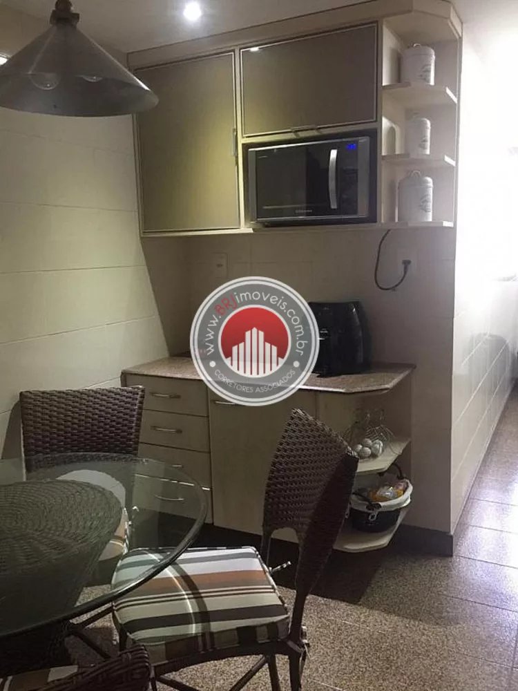 Apartamento, 3 quartos, 240 m² - Foto 11