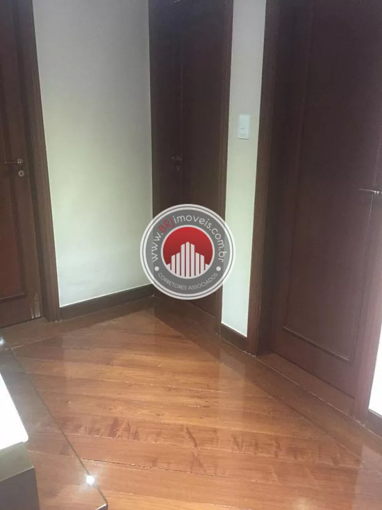 Apartamento, 3 quartos, 240 m² - Foto 29