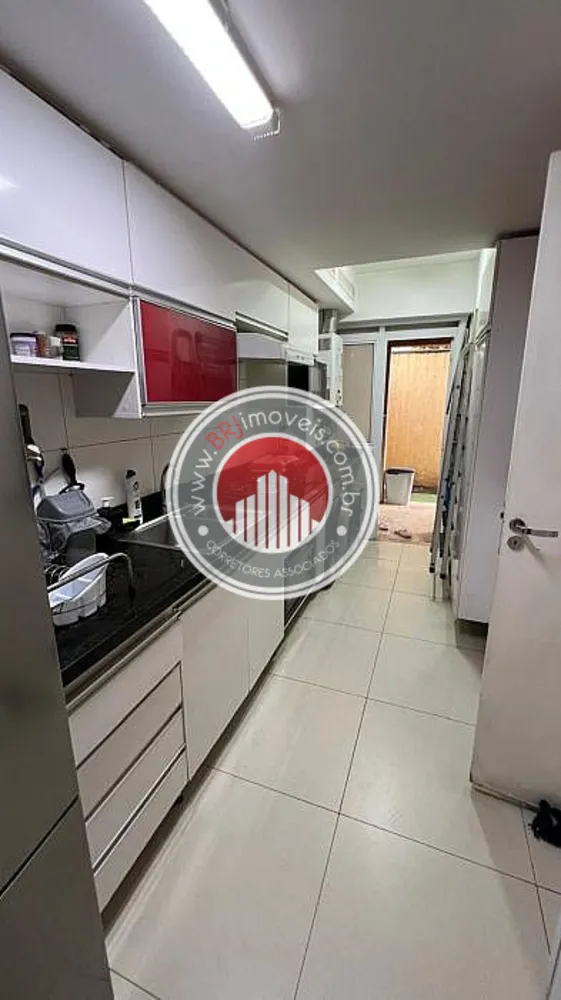 Apartamento, 3 quartos, 262 m² - Foto 2