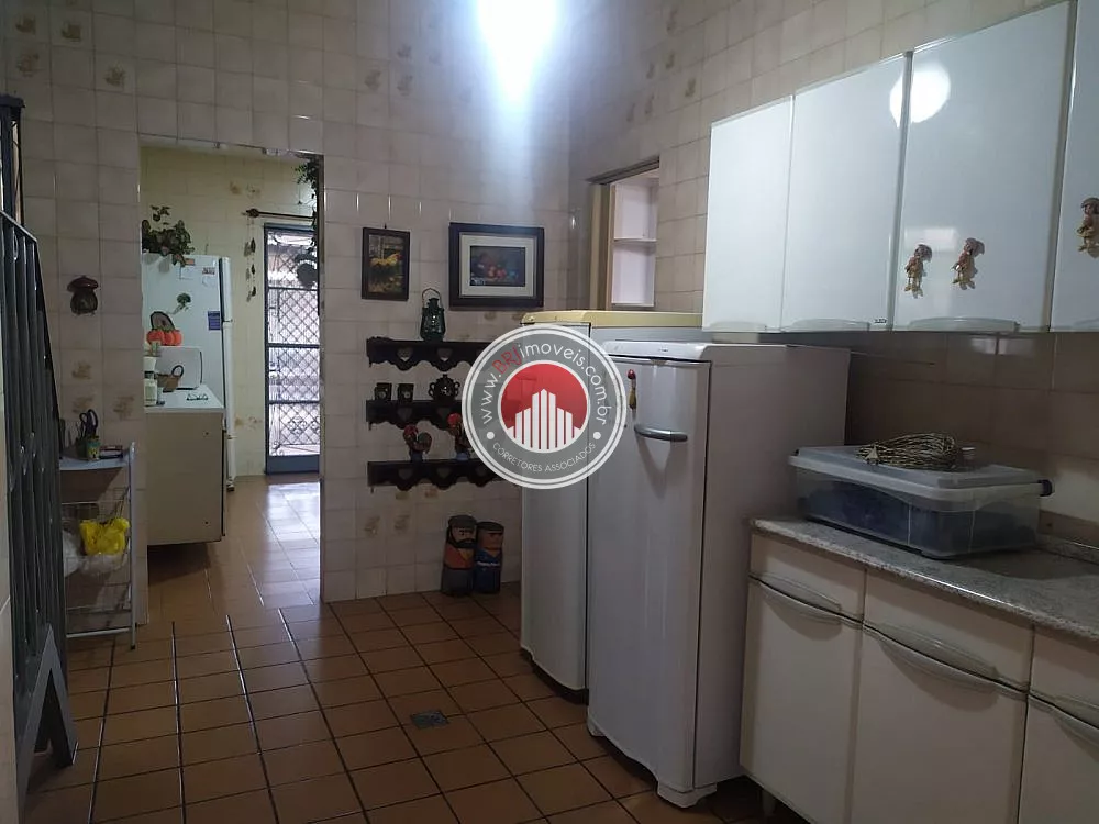 Casa, 6 quartos, 287 m² - Foto 3