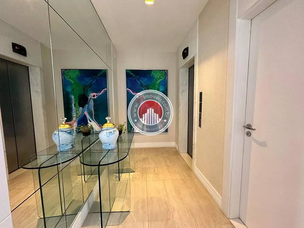 Apartamento, 4 quartos, 266 m² - Foto 2