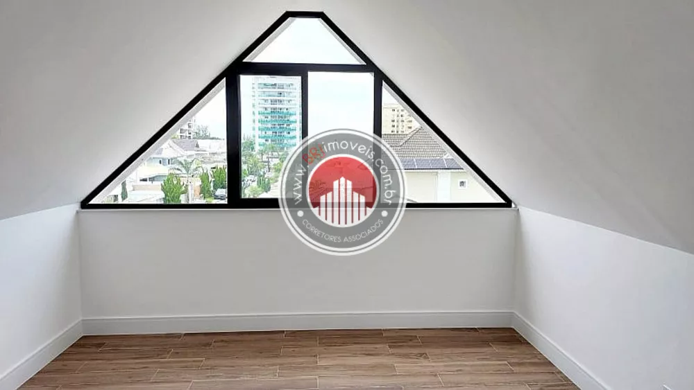 Casa, 4 quartos, 310 m² - Foto 2