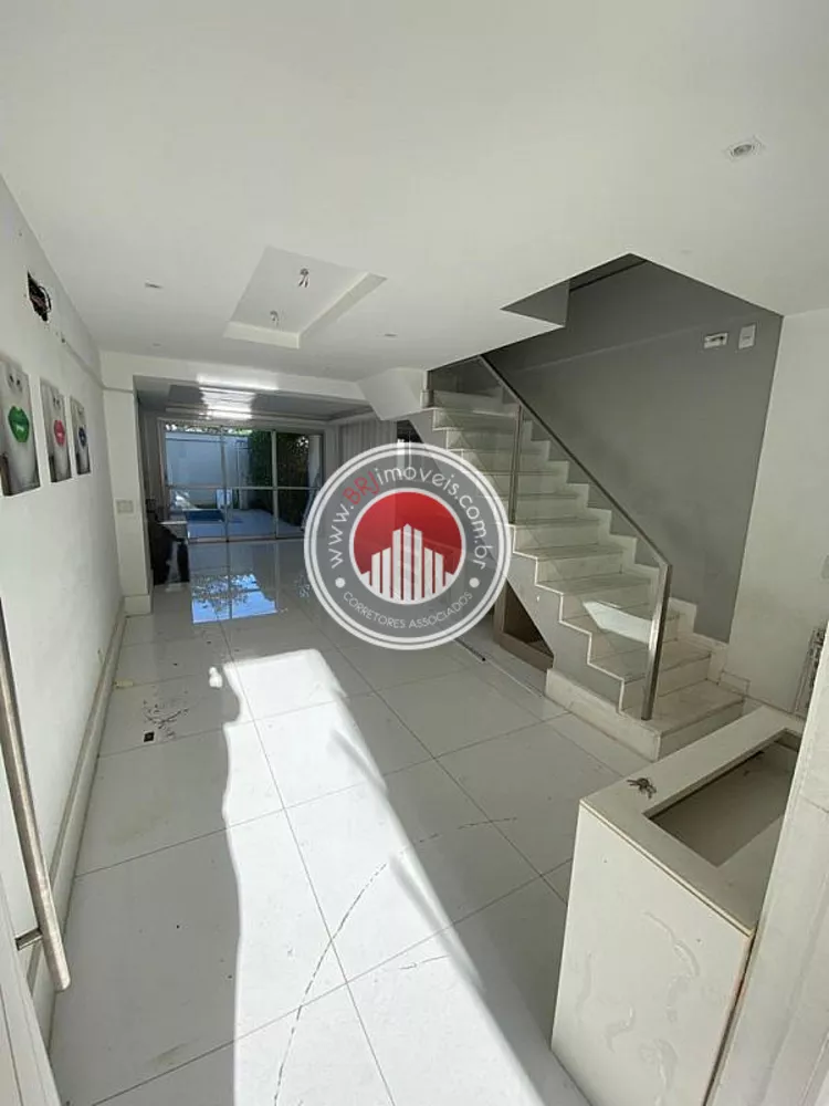 Casa, 3 quartos, 268 m² - Foto 2