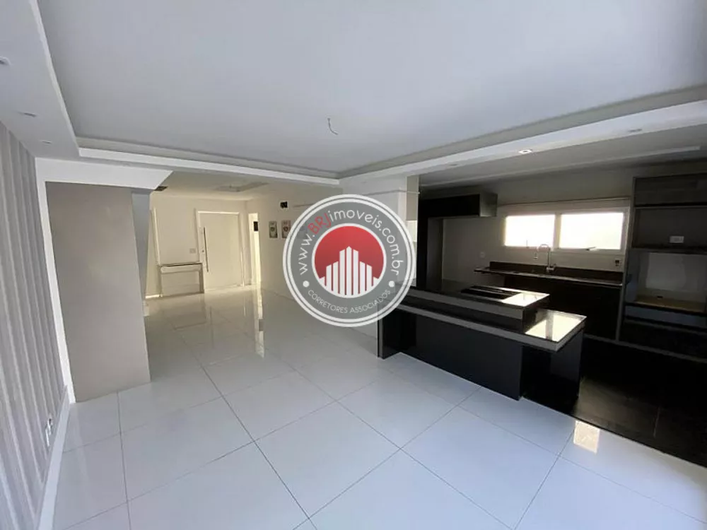 Casa, 3 quartos, 268 m² - Foto 23