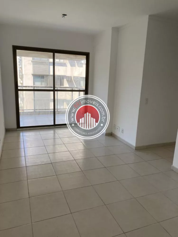 Apartamento à venda com 2 quartos, 66m² - Foto 27