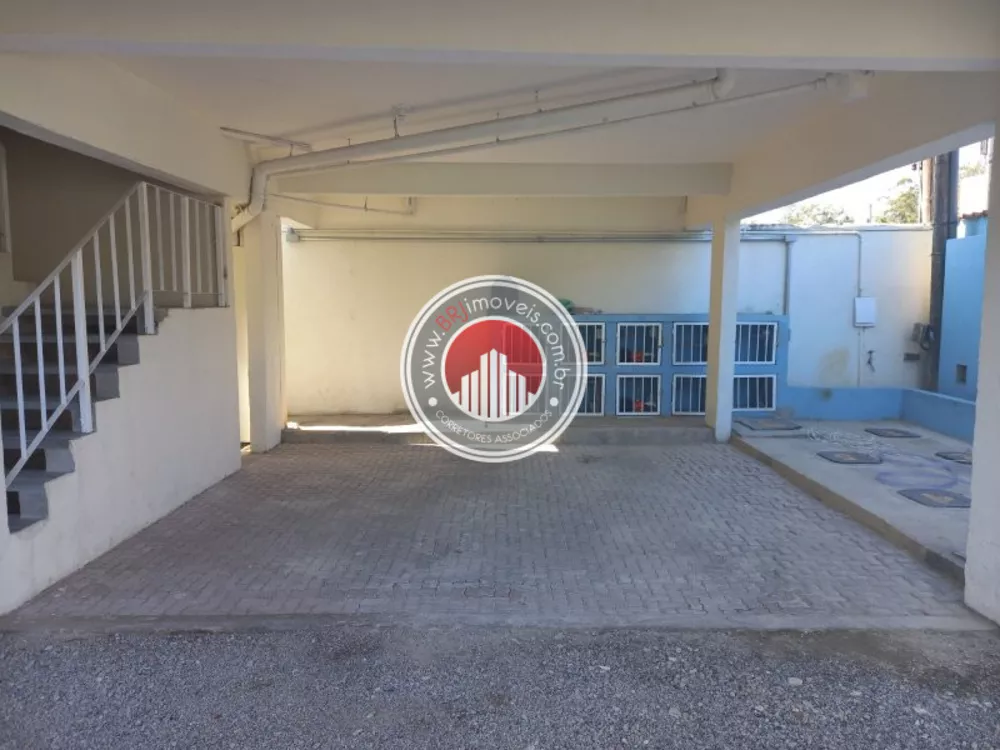 Apartamento à venda com 2 quartos, 66m² - Foto 4