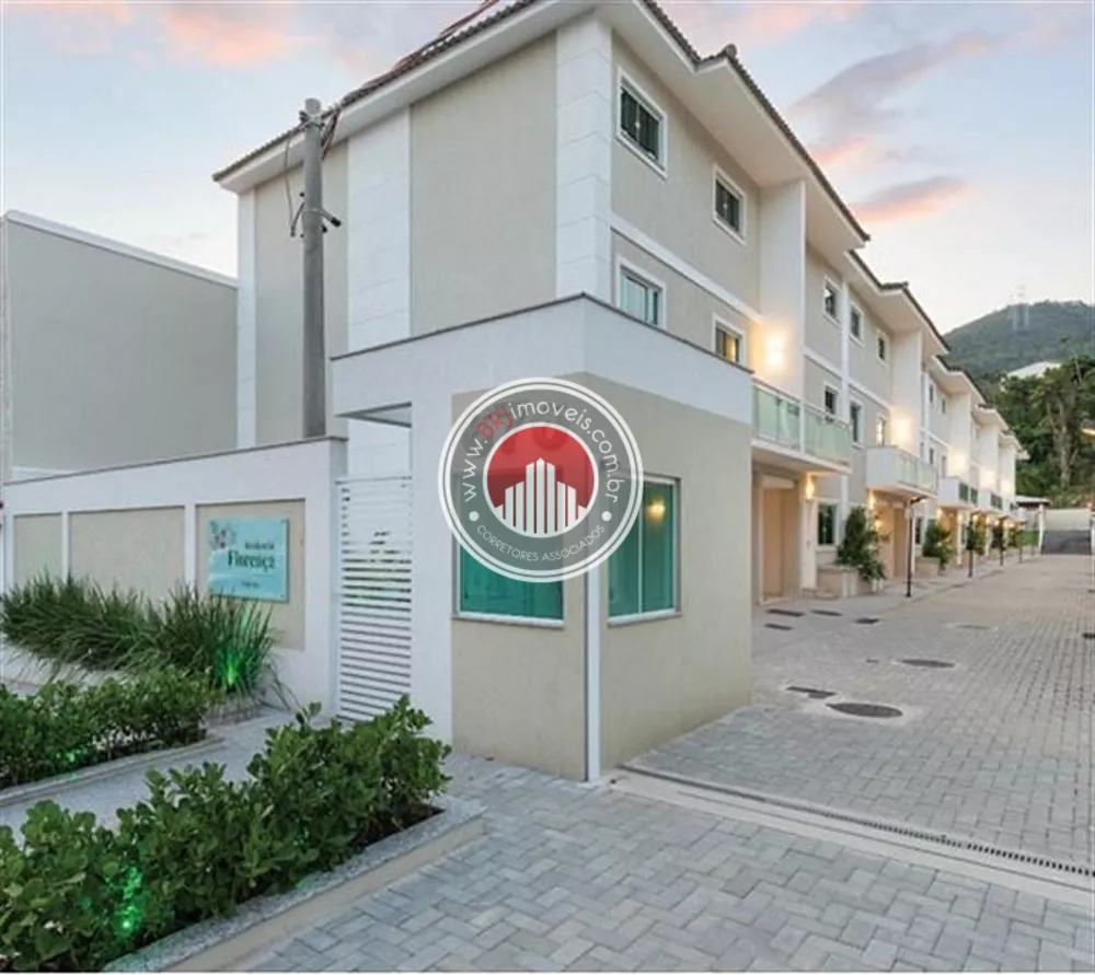 Casa, 3 quartos, 156 m² - Foto 2