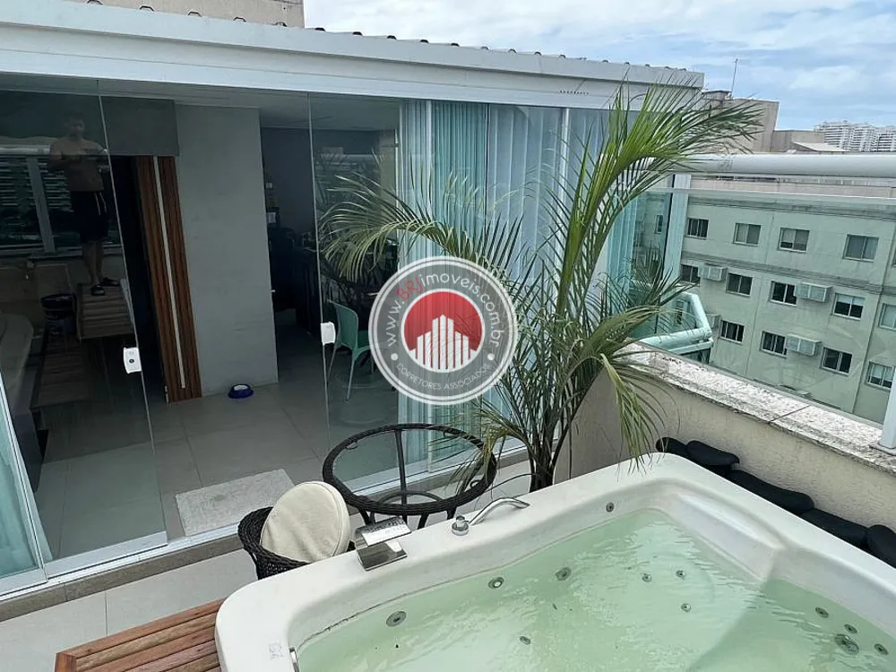 Cobertura, 3 quartos, 189 m² - Foto 2