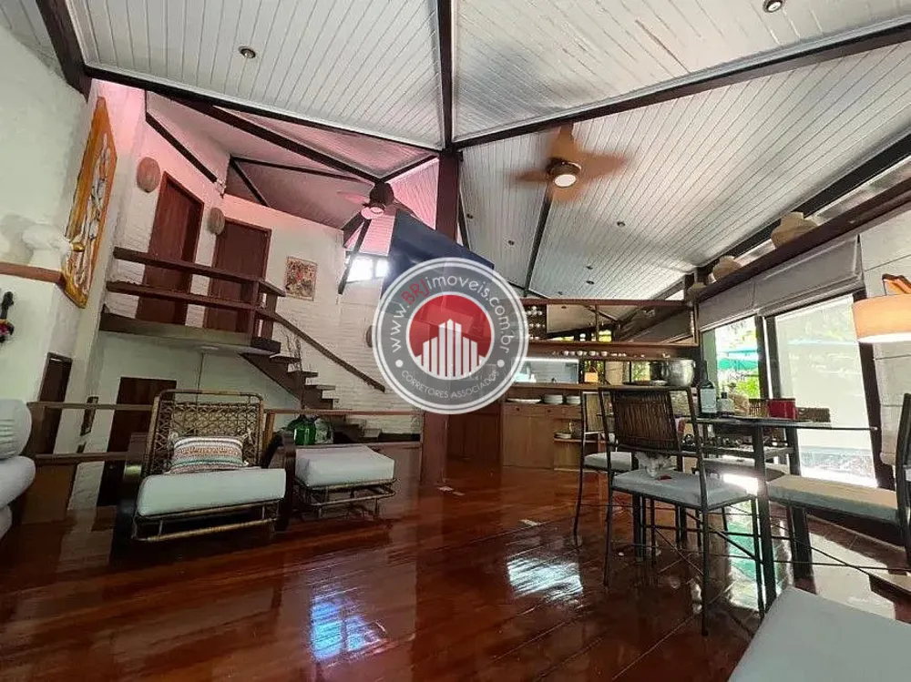 Casa, 4 quartos, 262 m² - Foto 2