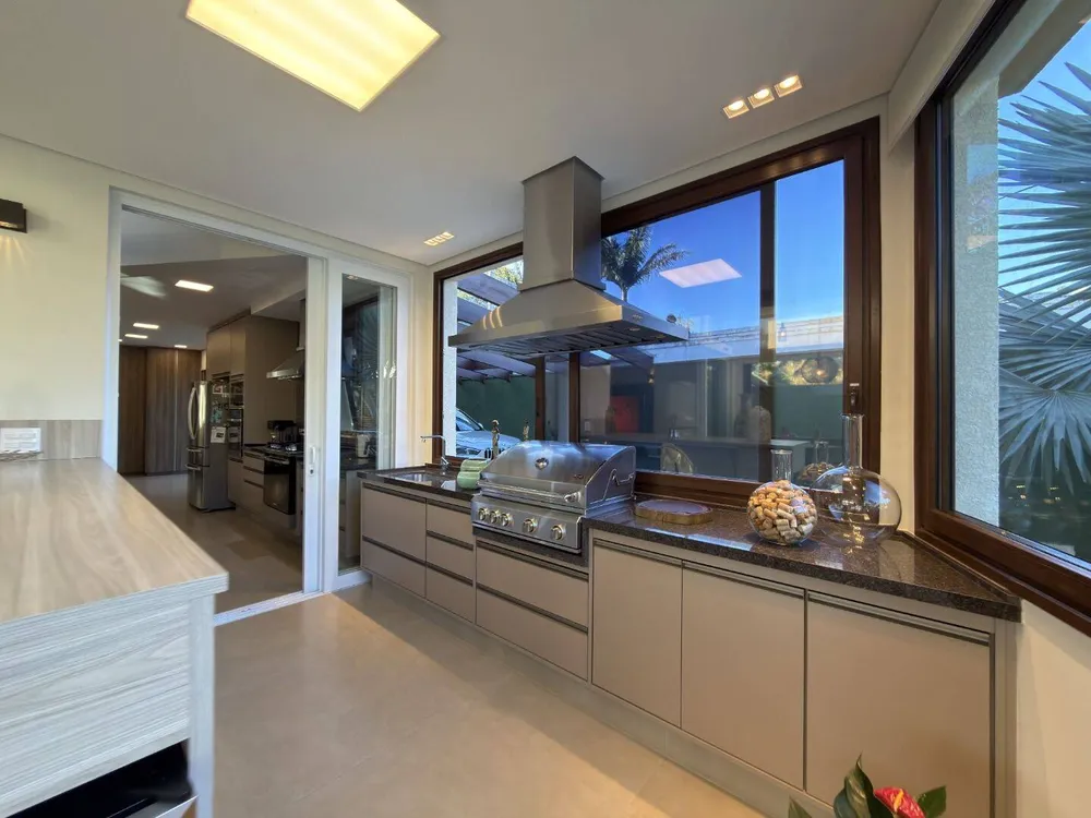 Casa, 3 quartos, 346 m² - Foto 1