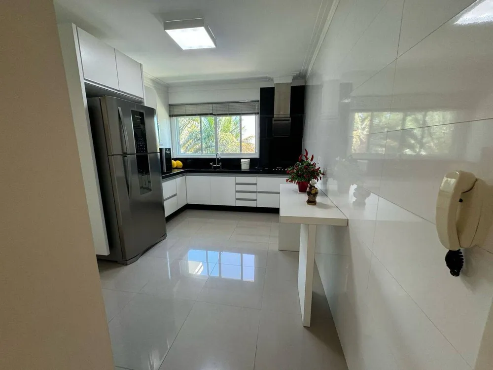 Casa, 4 quartos, 495 m² - Foto 1
