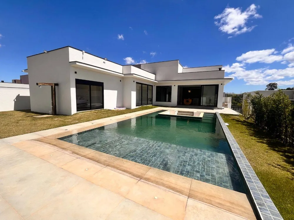 Casa, 5 quartos, 372 m² - Foto 1