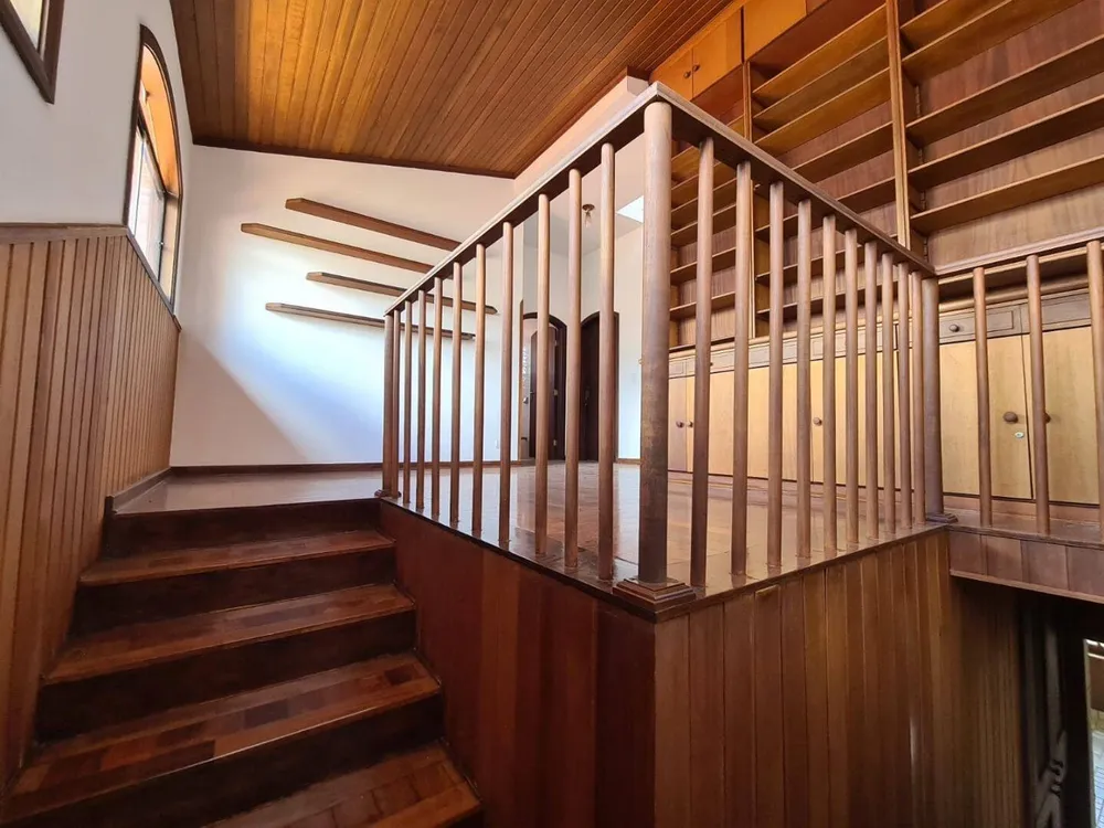 Casa, 3 quartos, 327 m² - Foto 1