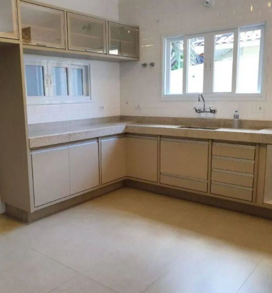 Casa, 3 quartos, 323 m² - Foto 4