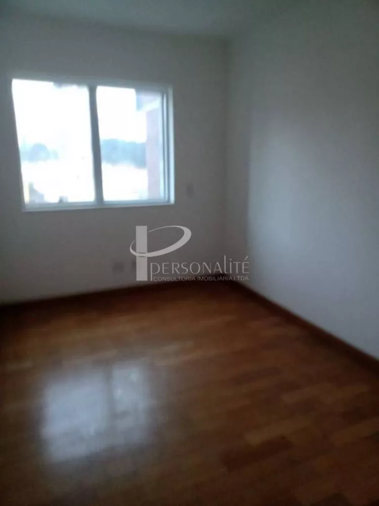 Apartamento à venda com 4 quartos, 180m² - Foto 6