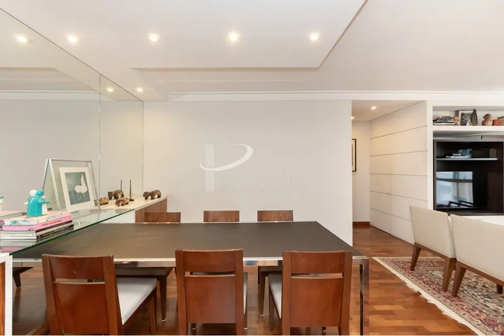 Apartamento, 3 quartos, 169 m² - Foto 2