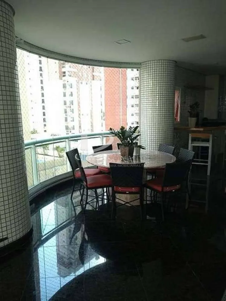 Apartamento, 3 quartos, 329 m² - Foto 1