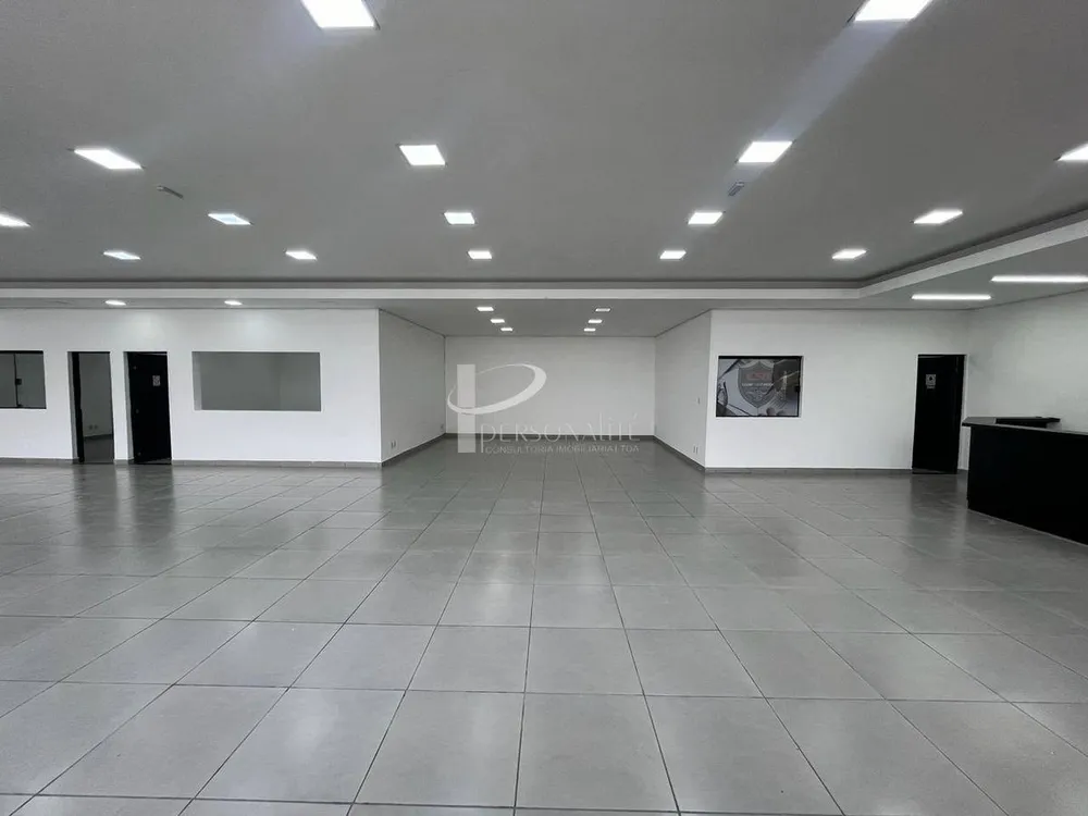 Loja-Salão, 636 m² - Foto 1