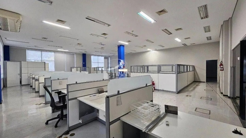 Loja-Salão, 3732 m² - Foto 2