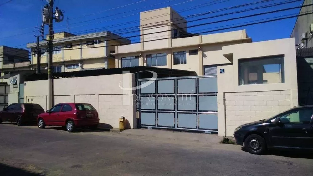 Depósito-Galpão-Armazém para alugar, 550m² - Foto 1