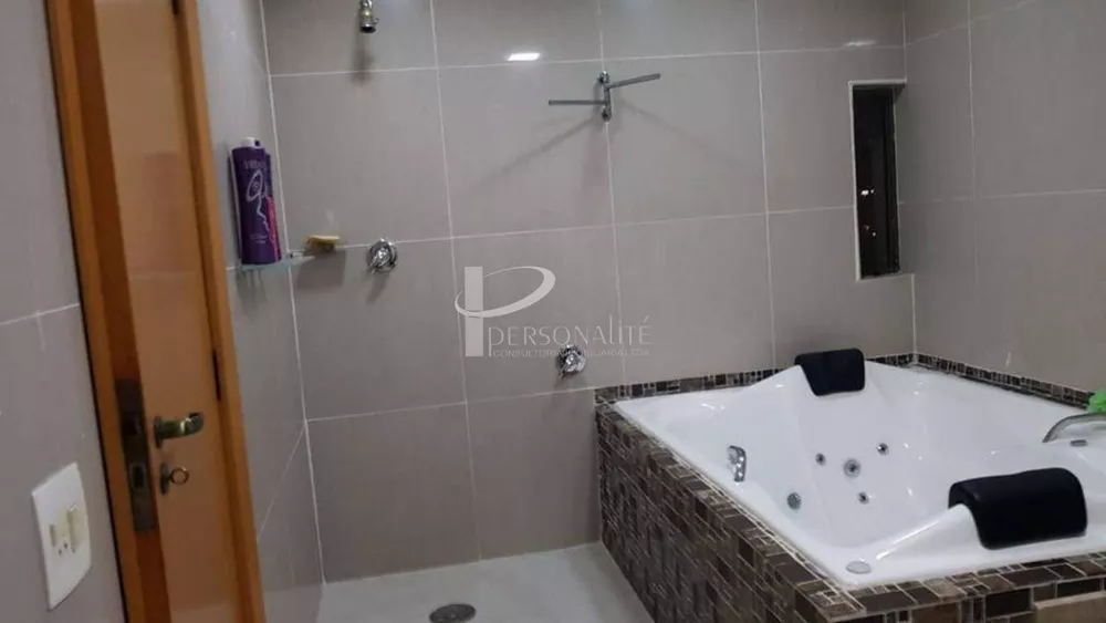 Apartamento para alugar com 5 quartos, 330m² - Foto 2