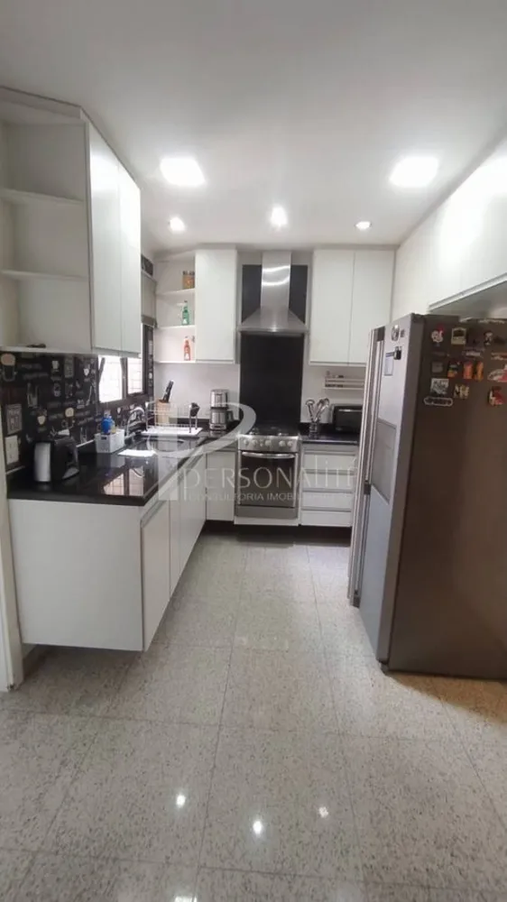 Apartamento, 3 quartos, 137 m² - Foto 1