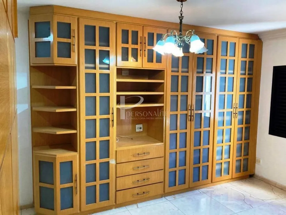 Apartamento, 3 quartos, 202 m² - Foto 2