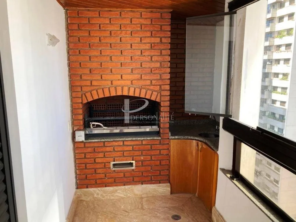 Apartamento, 3 quartos, 202 m² - Foto 1
