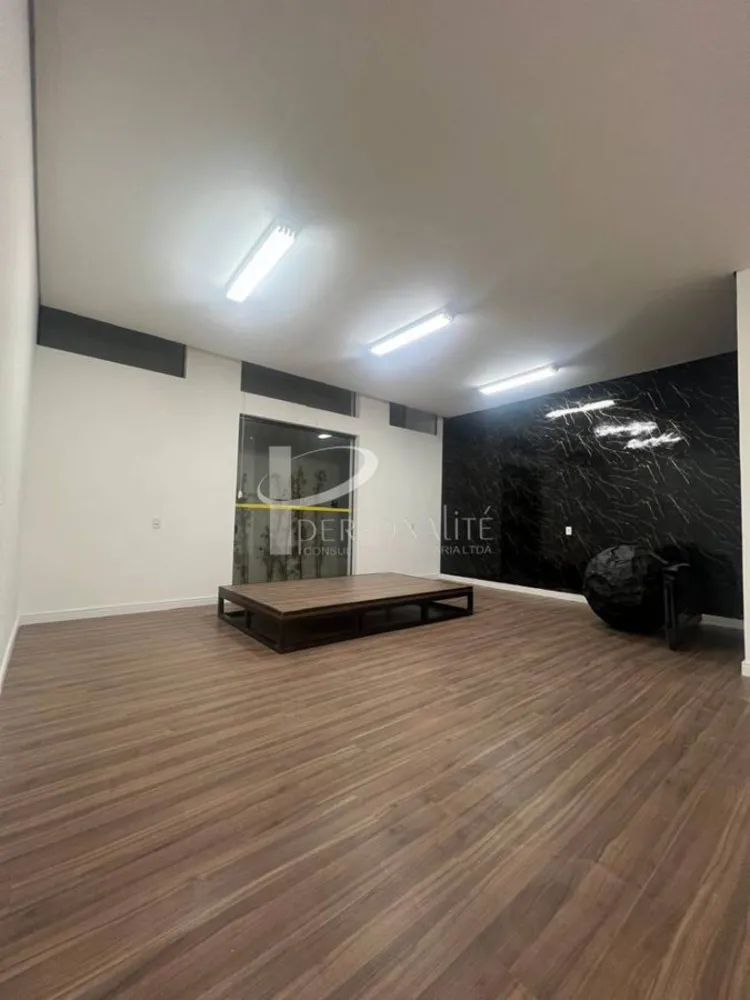 Loja-Salão, 120 m² - Foto 1