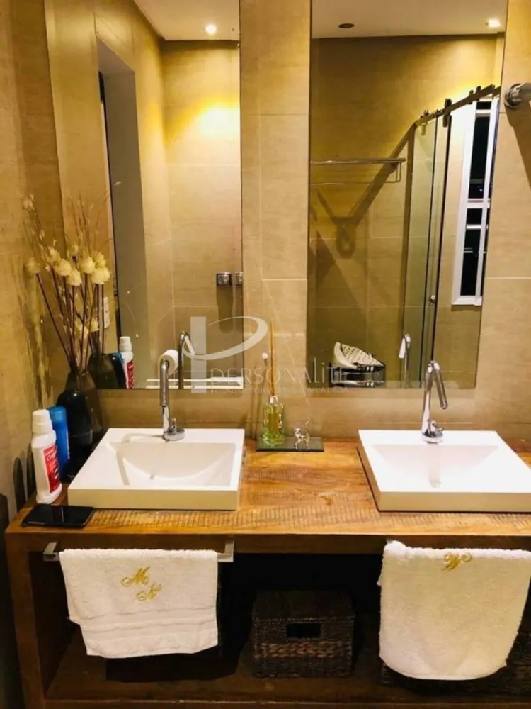 Sobrado, 3 quartos, 240 m² - Foto 2