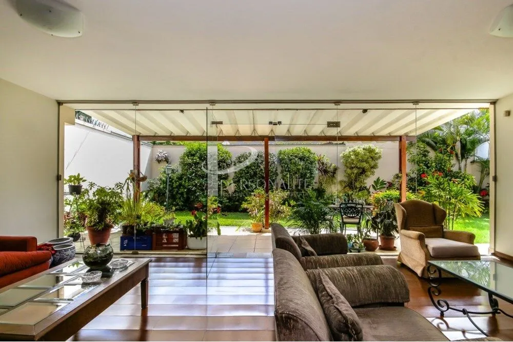 Casa, 4 quartos, 329 m² - Foto 3
