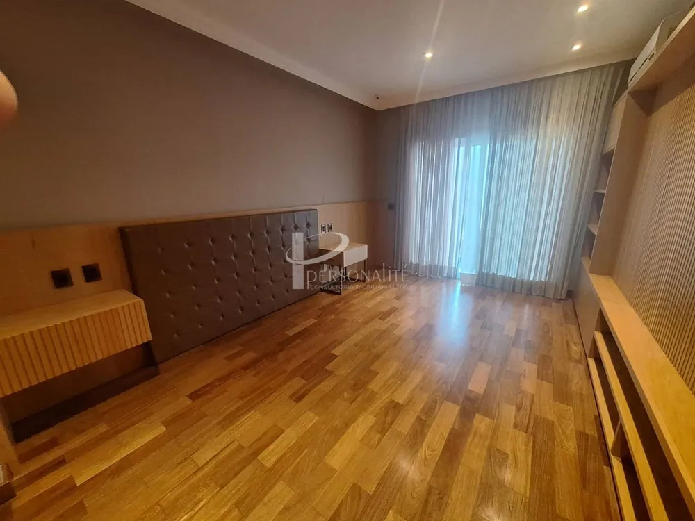 Apartamento, 4 quartos, 280 m² - Foto 1