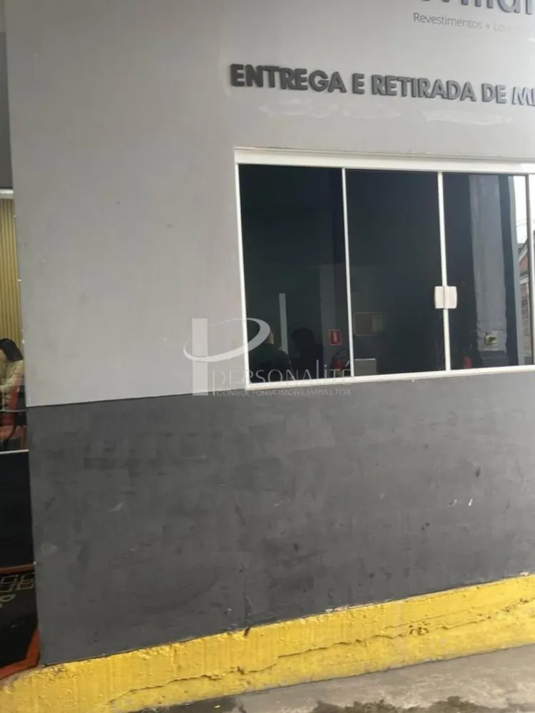 Loja-Salão, 1700 m² - Foto 2
