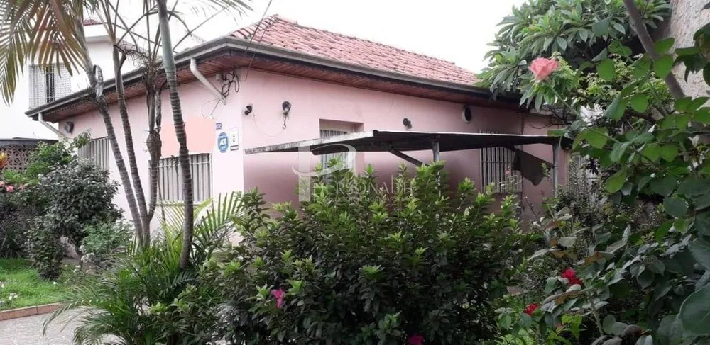 Casa, 2 quartos, 200 m² - Foto 1