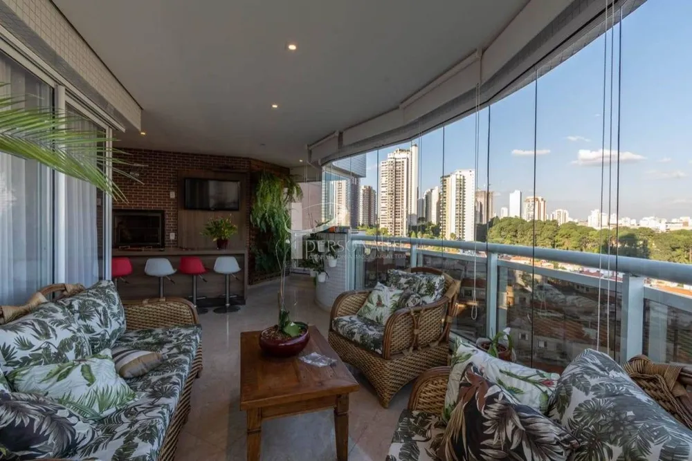 Apartamento, 3 quartos, 200 m² - Foto 1