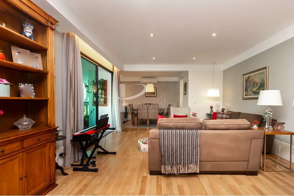 Apartamento, 4 quartos, 243 m² - Foto 3