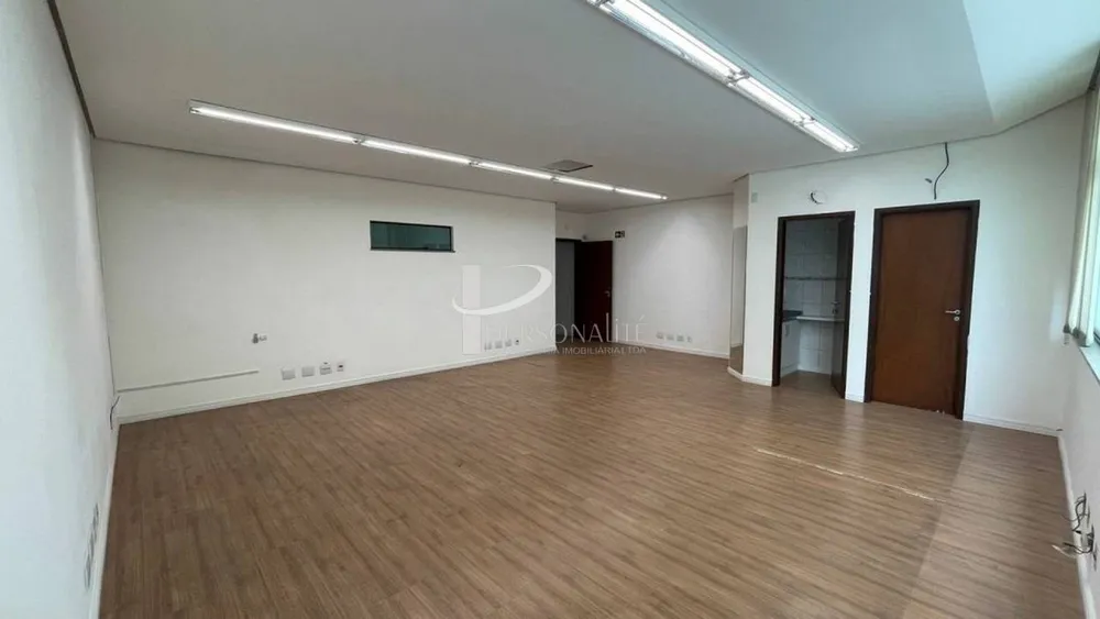 Loja-Salão, 750 m² - Foto 1
