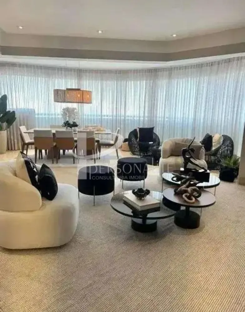 Apartamento, 3 quartos, 202 m² - Foto 2