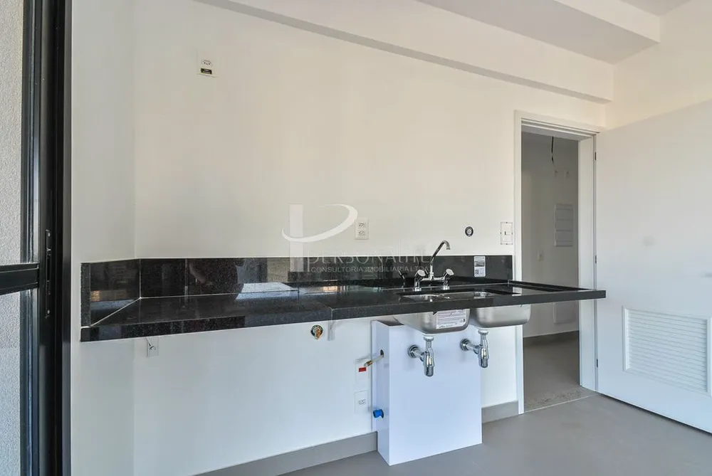 Apartamento, 3 quartos, 145 m² - Foto 1