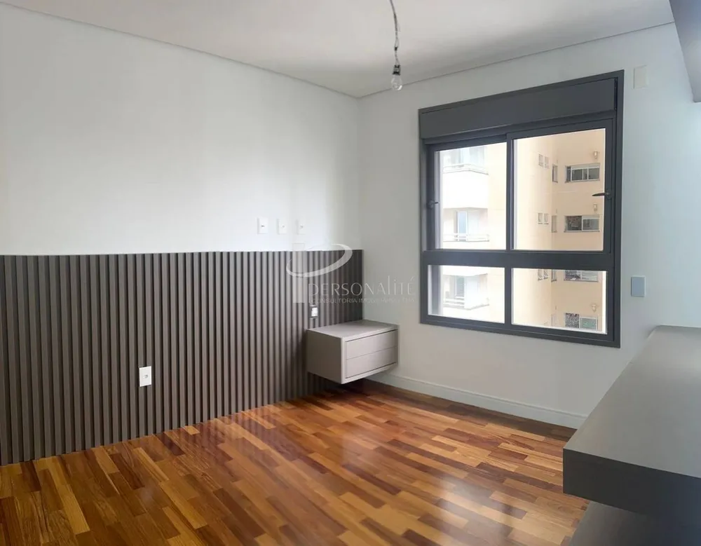 Apartamento, 3 quartos, 257 m² - Foto 2