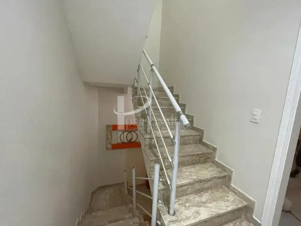 Sobrado, 4 quartos, 240 m² - Foto 4