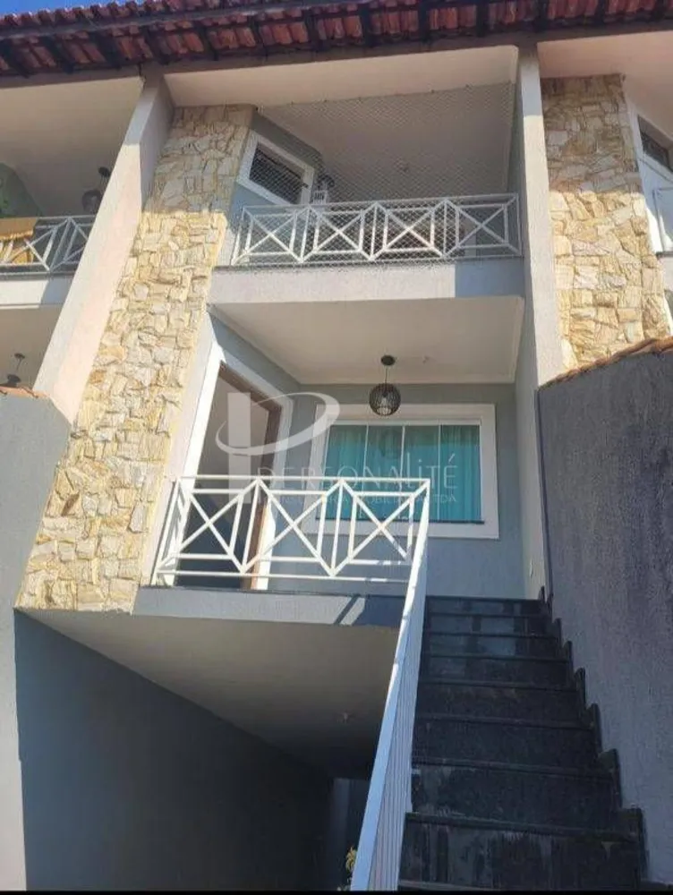 Sobrado, 3 quartos, 270 m² - Foto 1